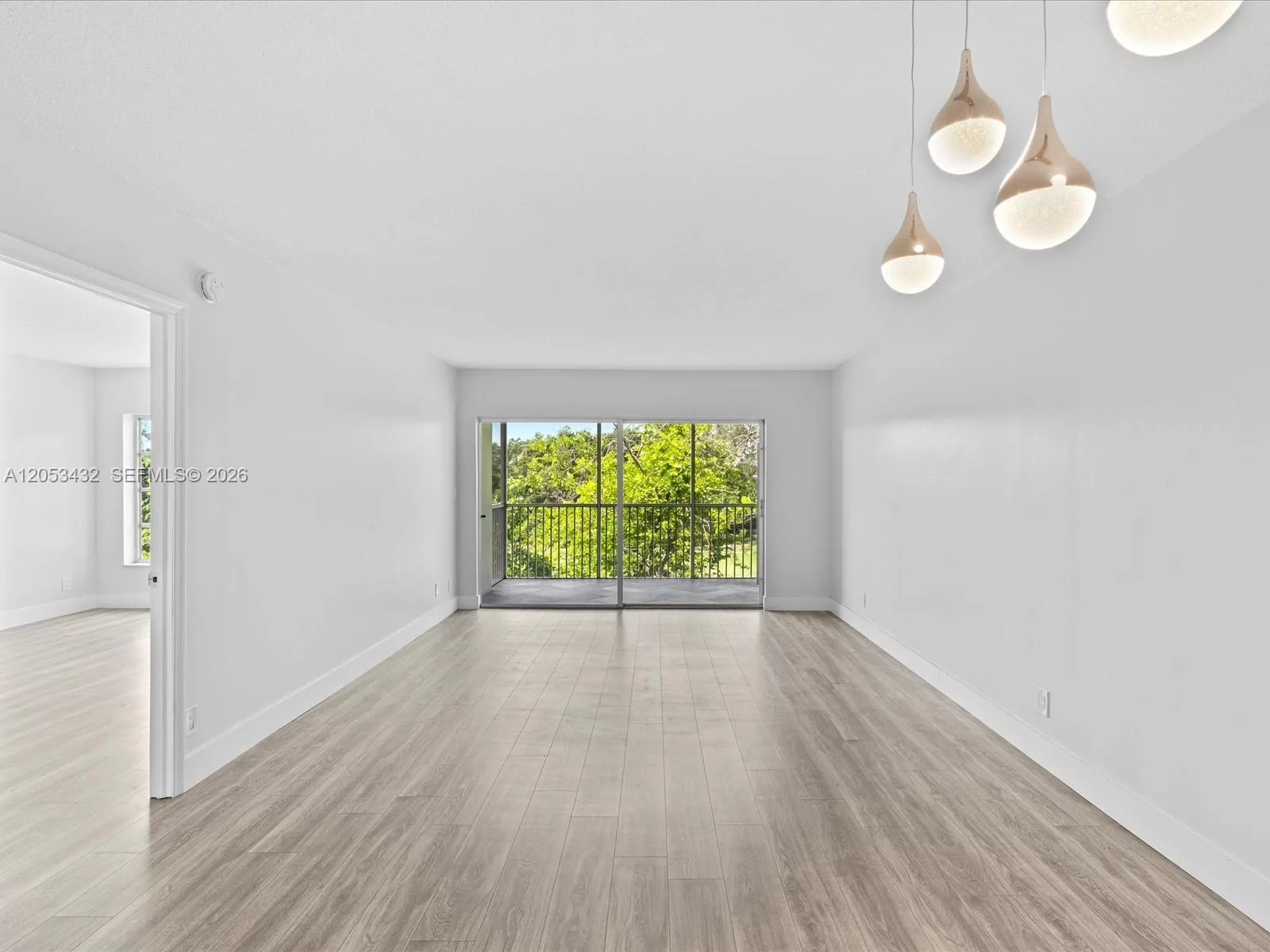 3150 N Palm Aire Dr # 406, Pompano Beach, FL 33069 photo 11
