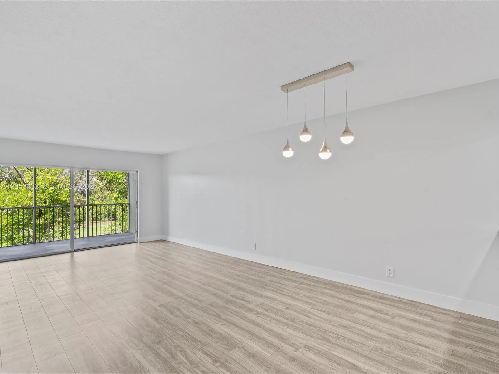 3150 N Palm Aire Dr # 406, Pompano Beach, FL 33069 photo 12