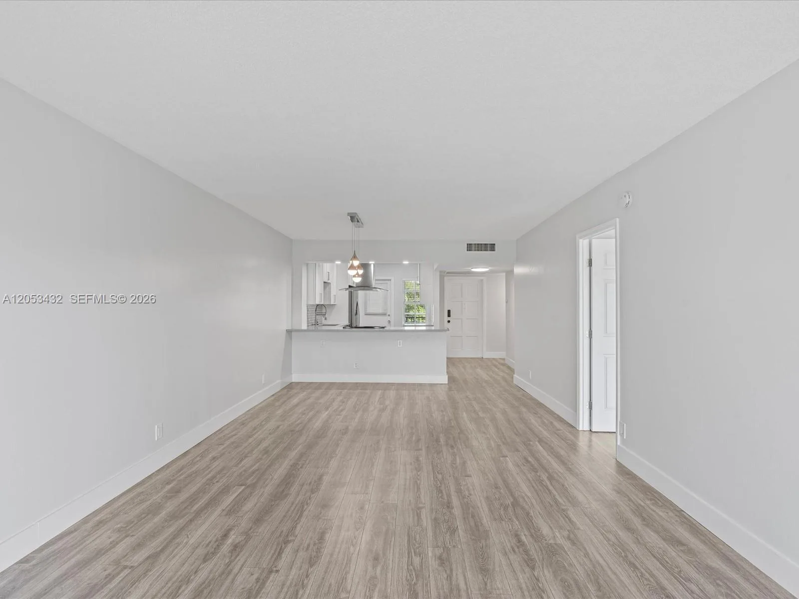 3150 N Palm Aire Dr # 406, Pompano Beach, FL 33069 photo 9