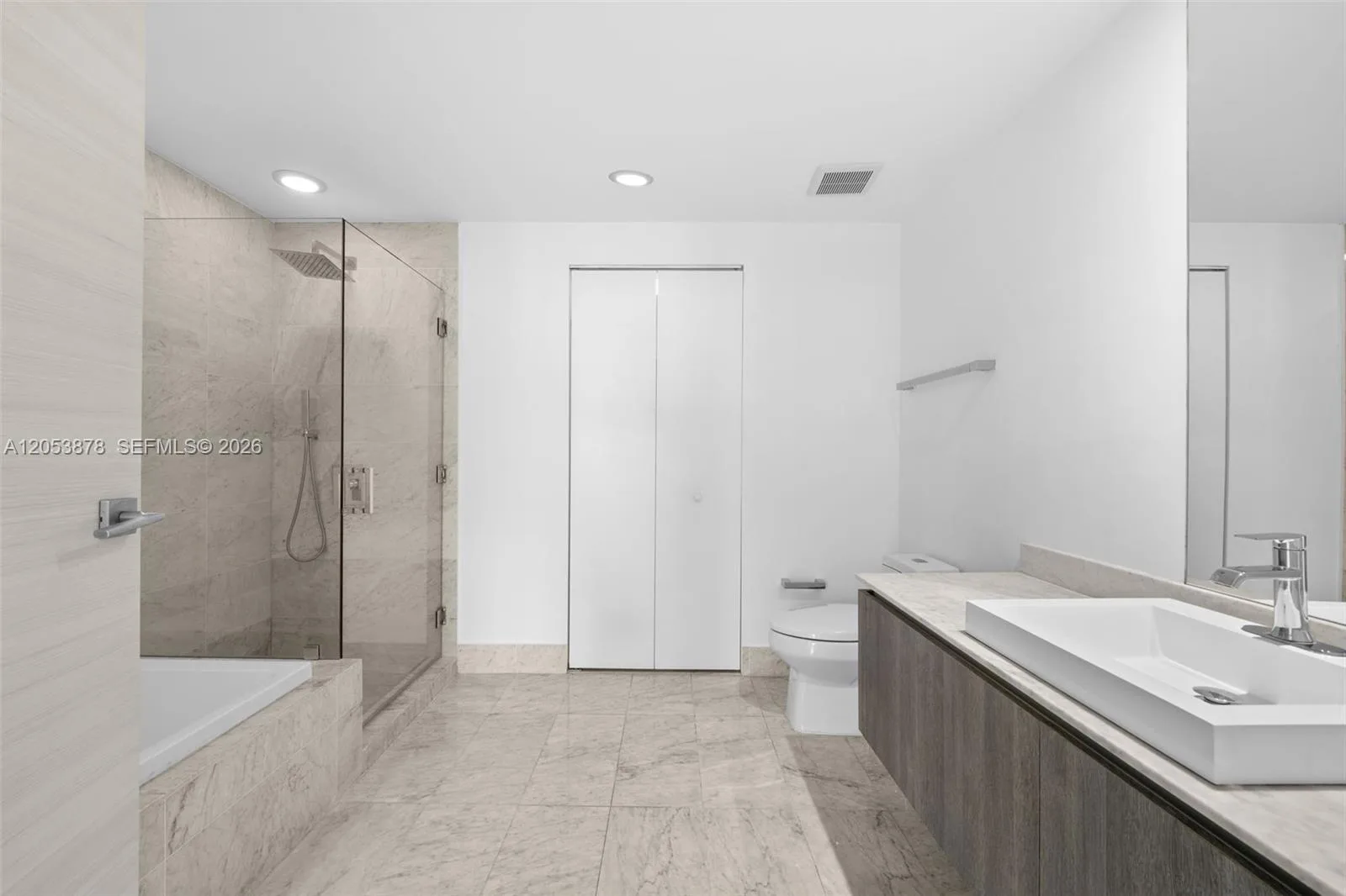 801 S Miami Ave # 2002, Miami, FL 33130 photo 13