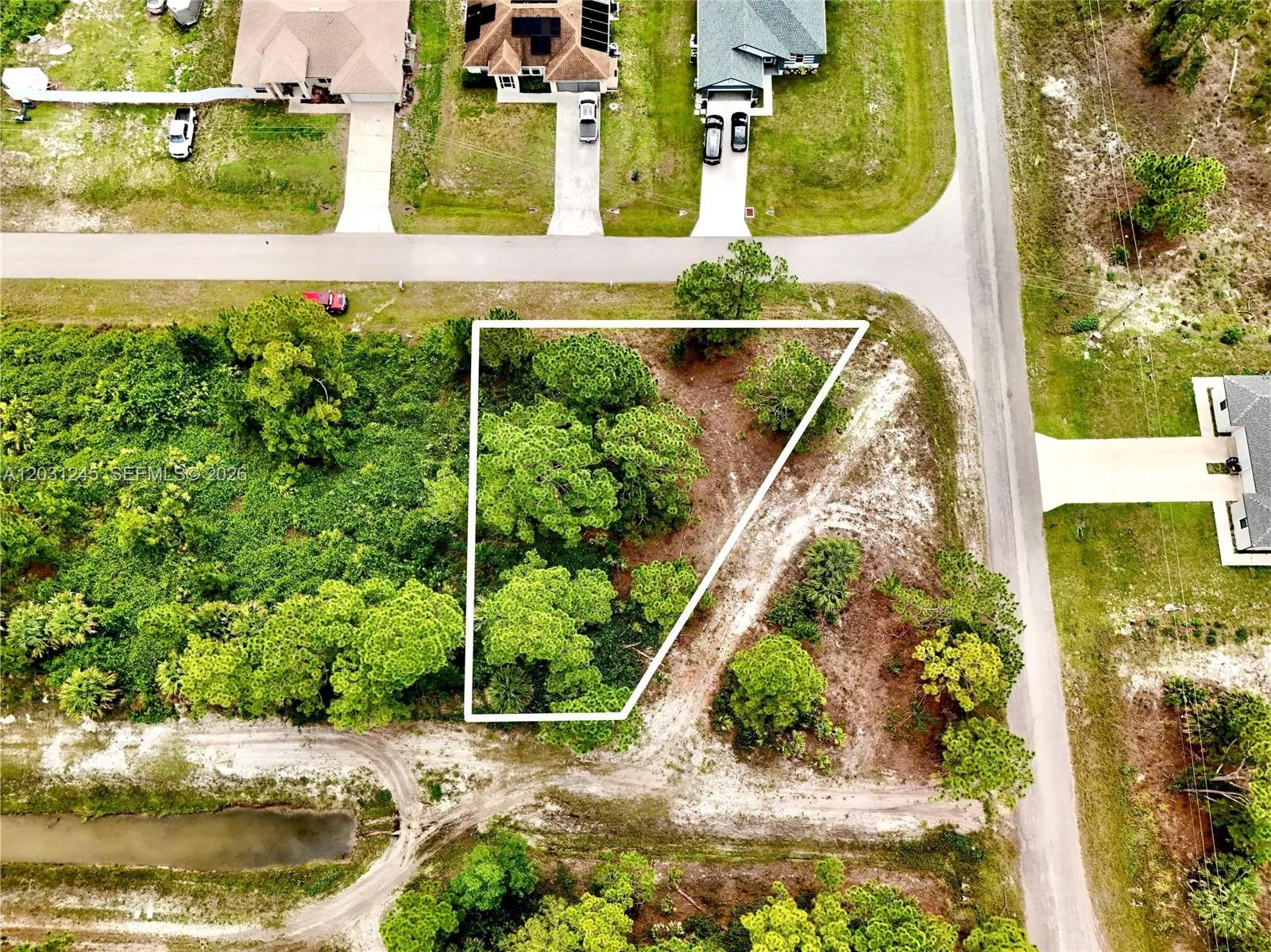 721 PINECASTLE DR, Lehigh Acres, FL 33974