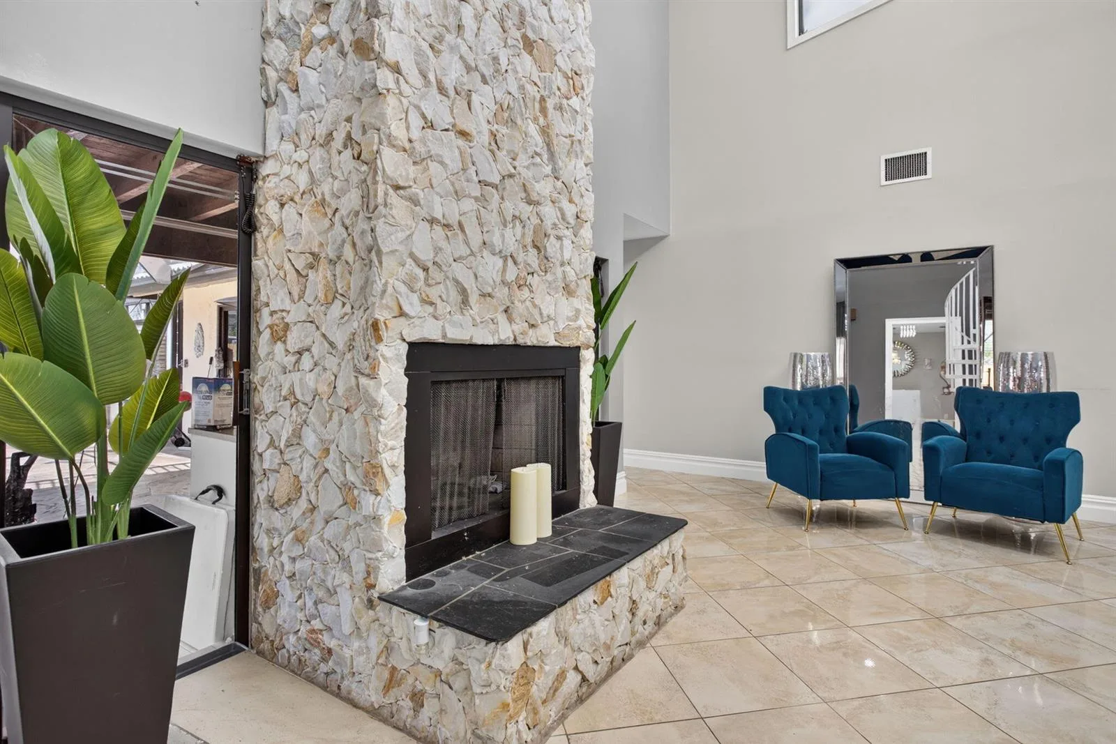 7355 NW 83RD Avenue, Tamarac, FL 33321 photo 5