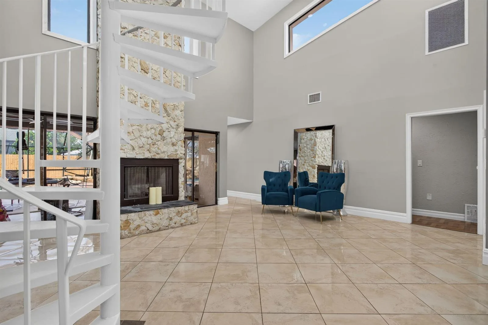 7355 NW 83RD Avenue, Tamarac, FL 33321 photo 6
