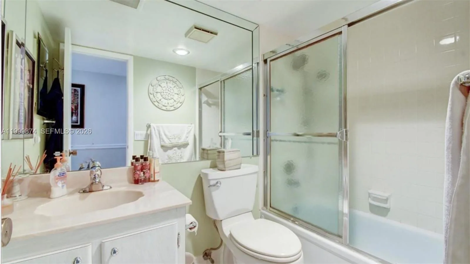 2311 S Cypress Bend Dr # 419A, Pompano Beach, FL 33069 photo 12