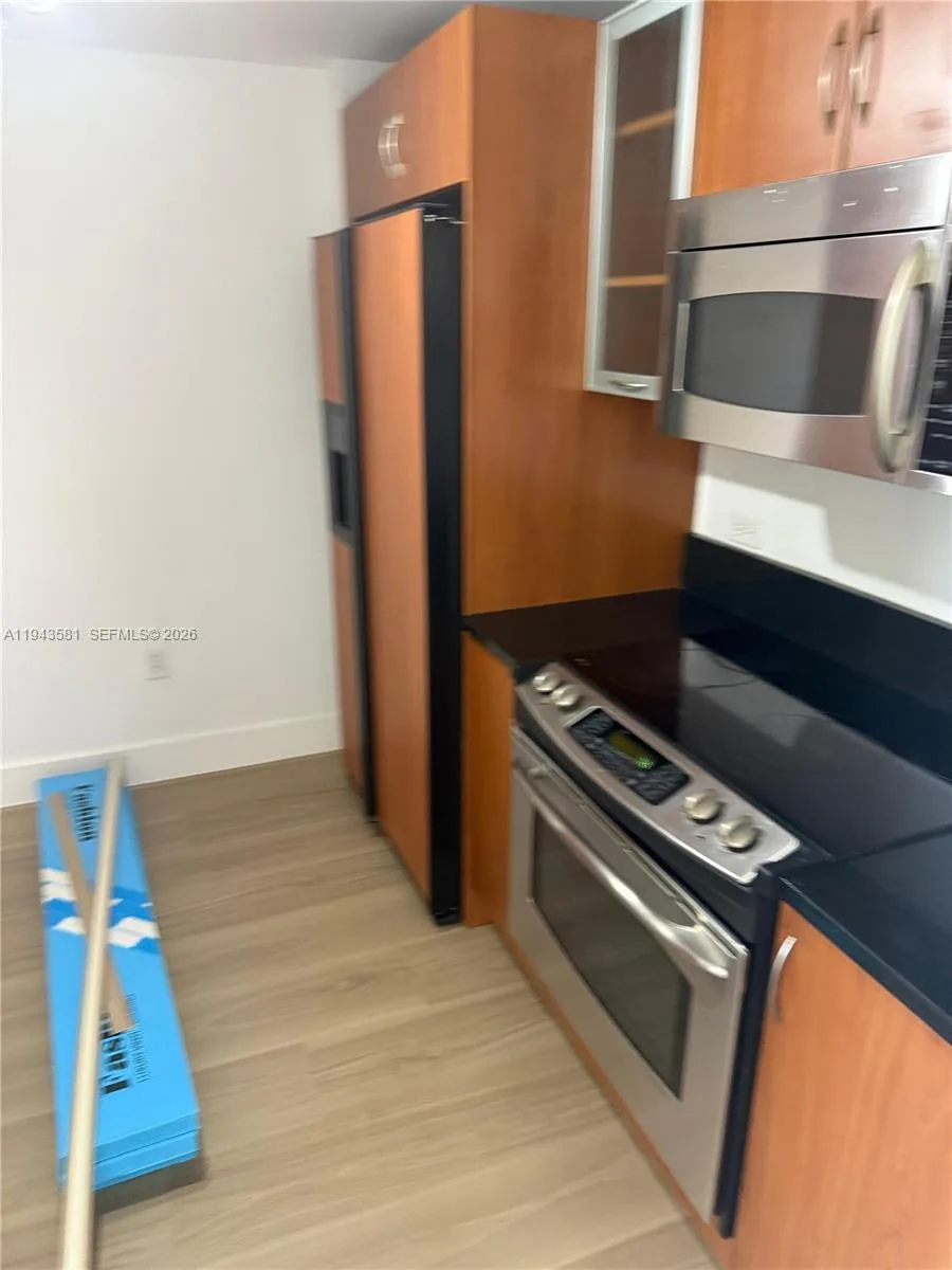 18800 NE 29th Ave # 1027, Aventura, FL 33180 photo 3