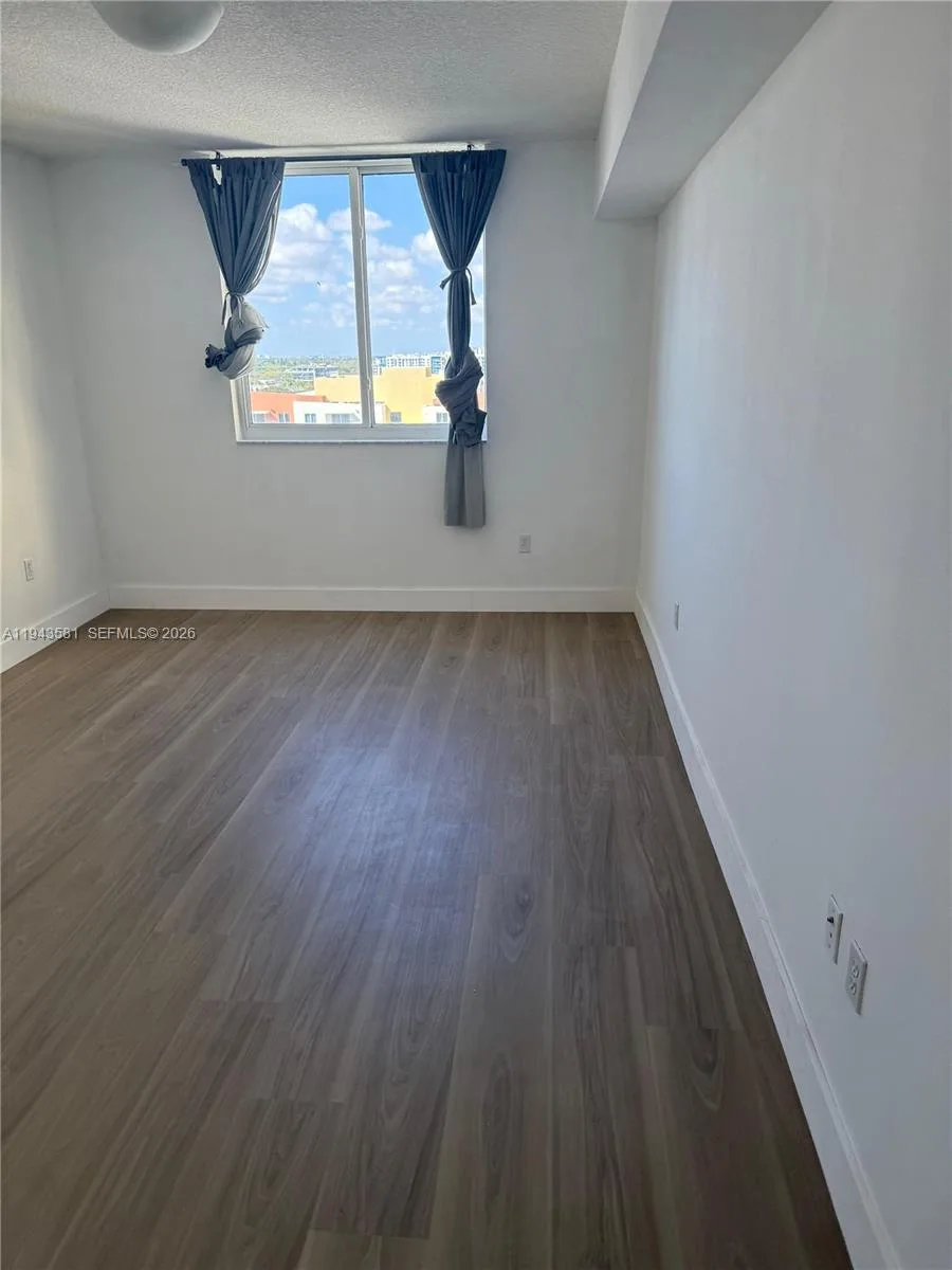 18800 NE 29th Ave # 1027, Aventura, FL 33180 photo 4