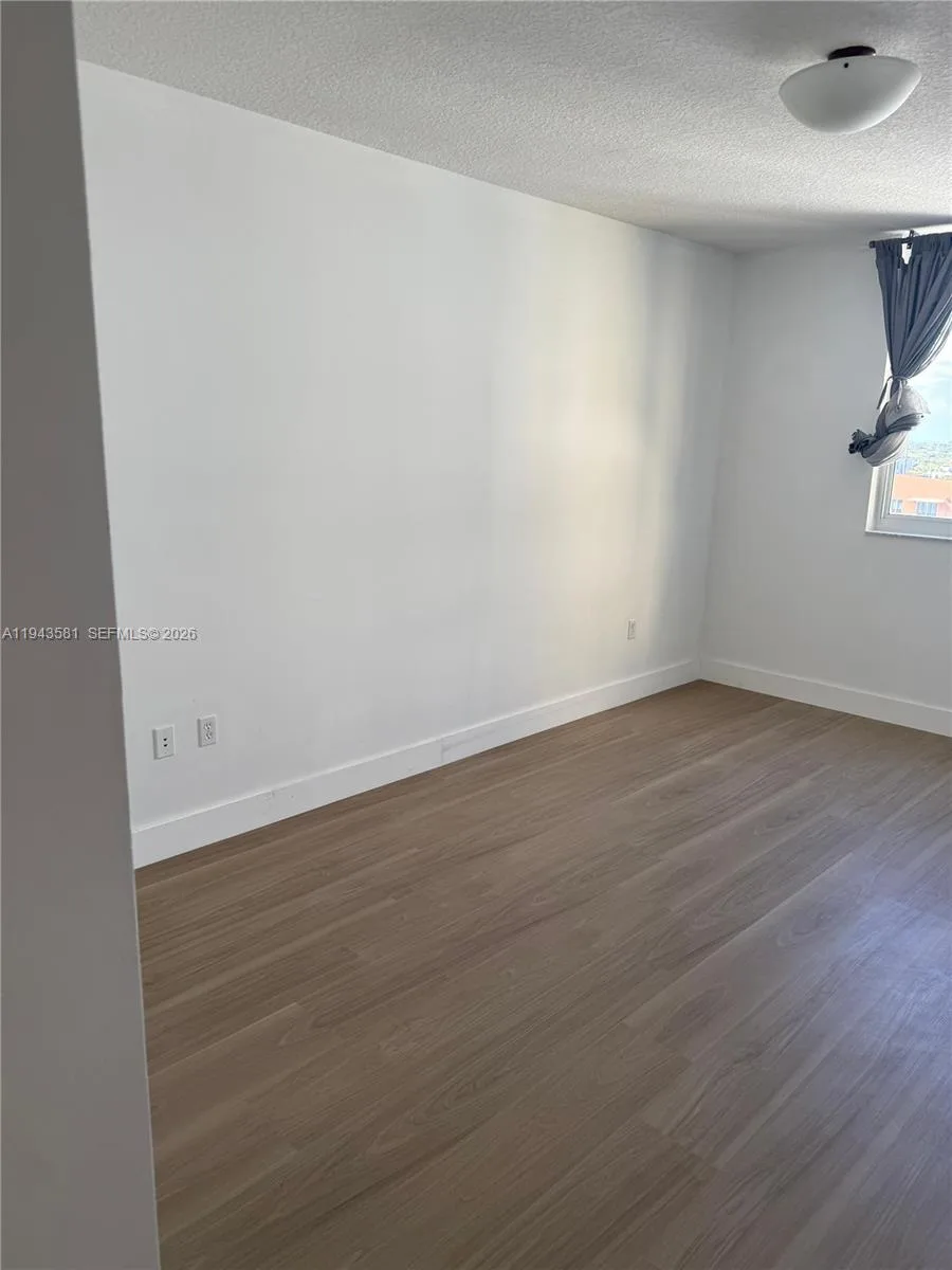 18800 NE 29th Ave # 1027, Aventura, FL 33180 photo 9