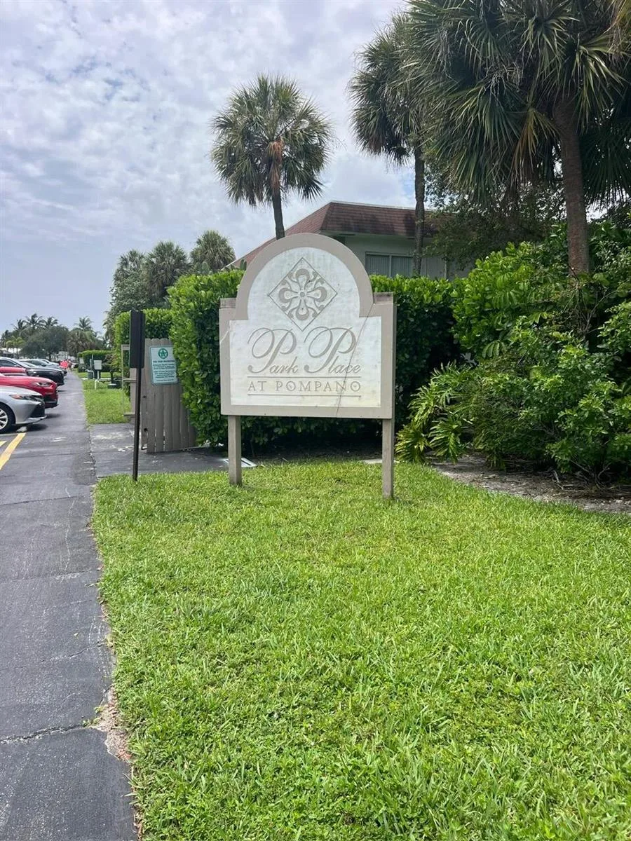 101 SE 6TH Avenue # 4, Pompano Beach, FL 33060 photo 2