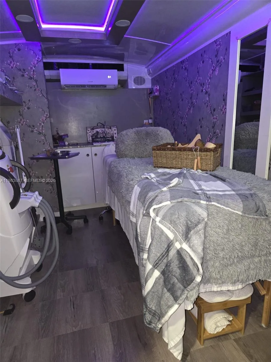 MOVIL SPA SW FOR SALE, Miami, FL 33145 photo 3