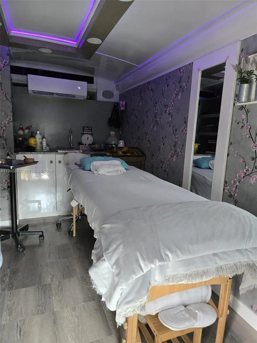 MOVIL SPA SW FOR SALE, Miami, FL 33145 photo 4