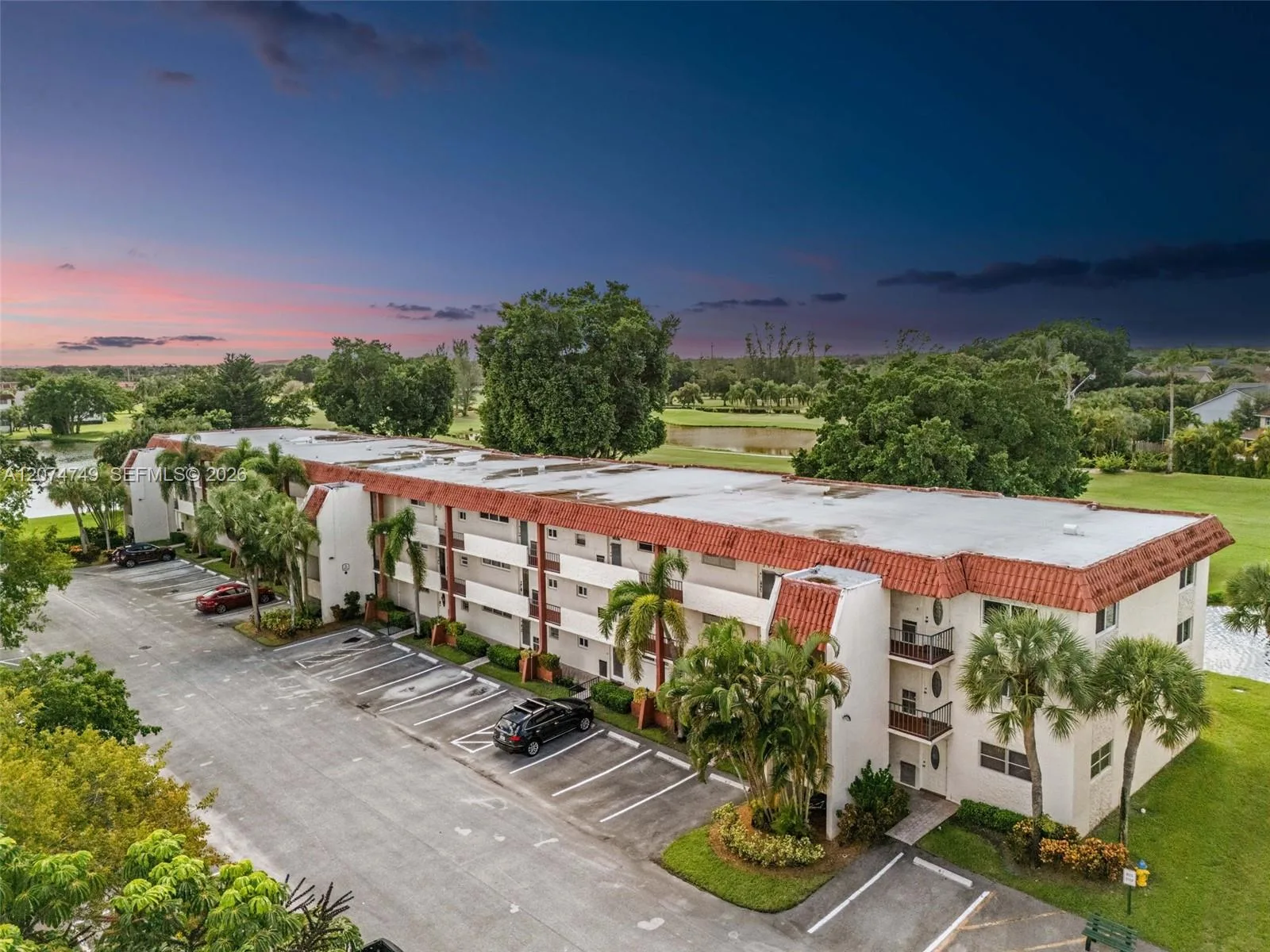 9811 N Hollybrook Lake Dr # 103, Pembroke Pines, FL 33025 photo 3