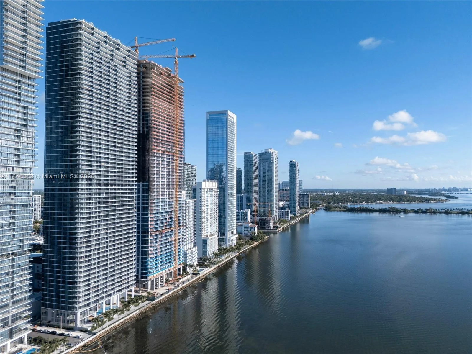 700 NE 24th St # 1505, Miami, FL 33137
