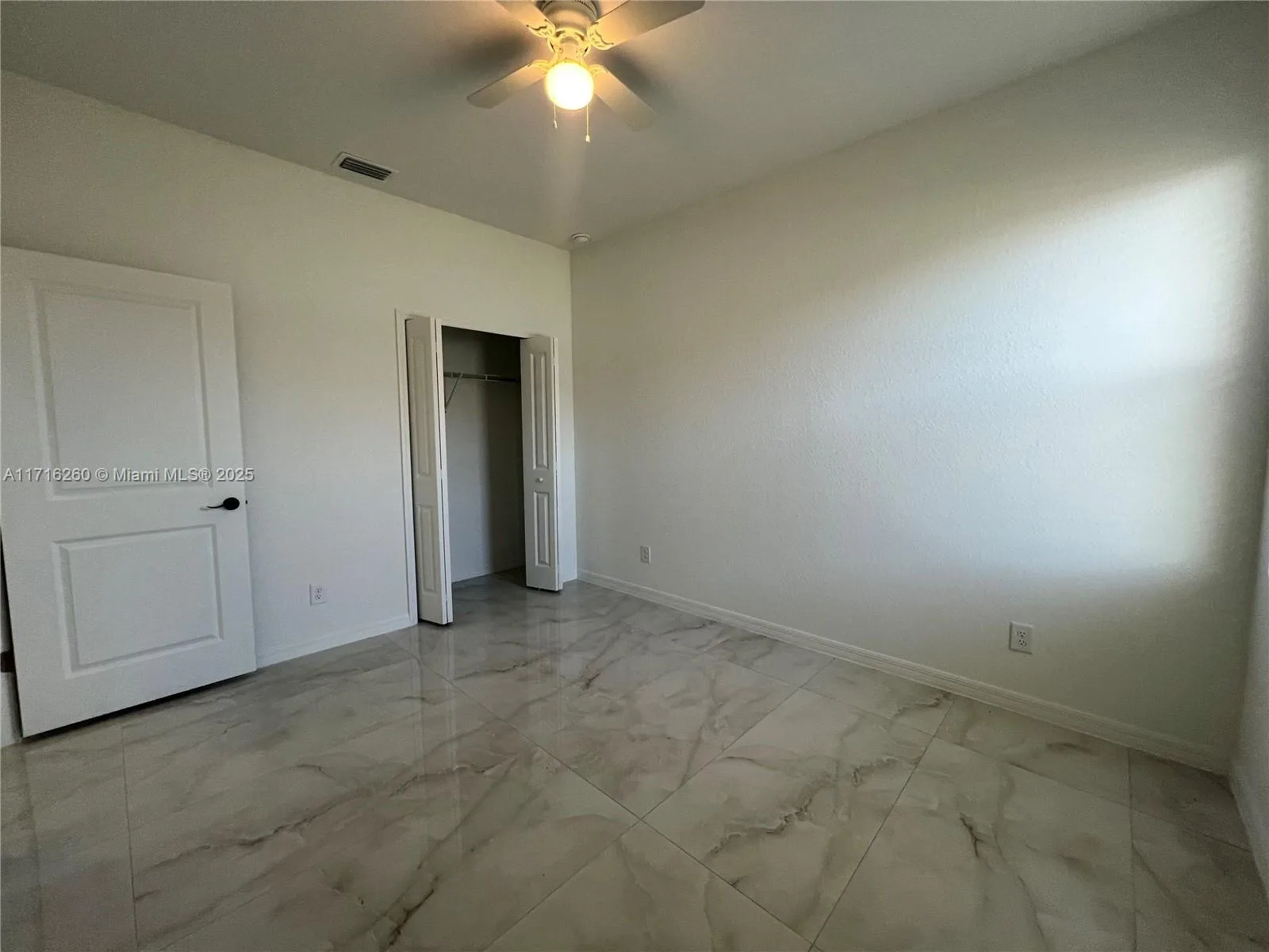 2812 W 54th St, Lehigh Acres, FL 33971 photo 4