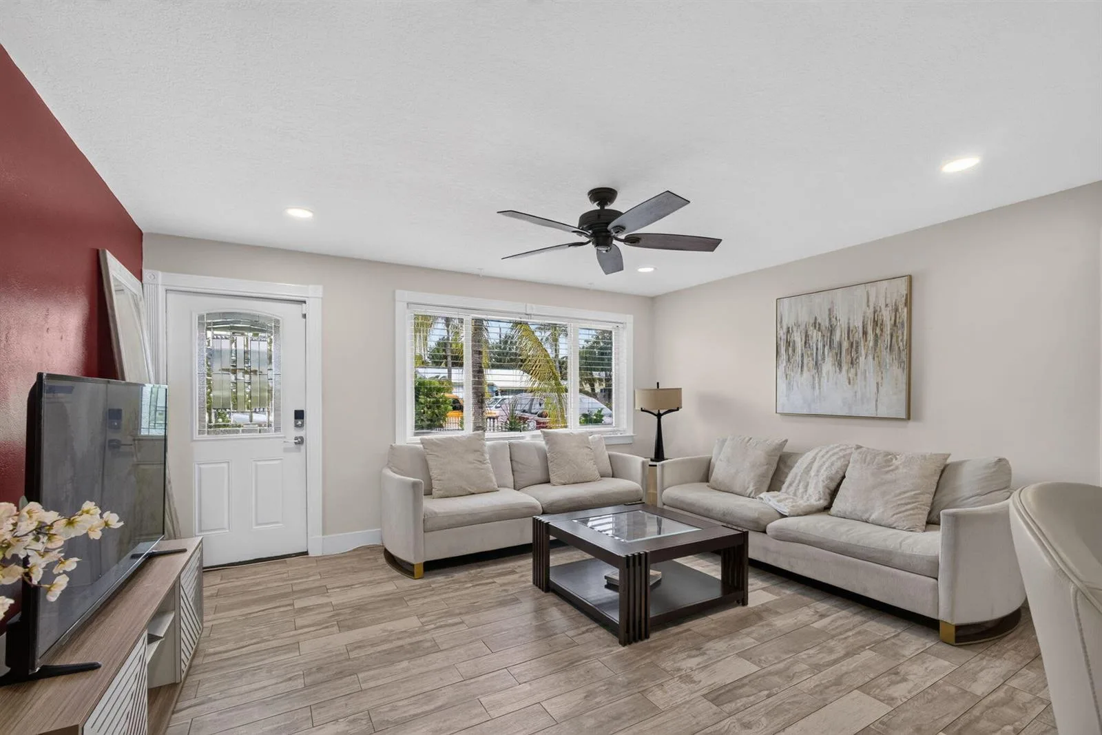 216 E 24th Street, Riviera Beach, FL 33404 photo 7