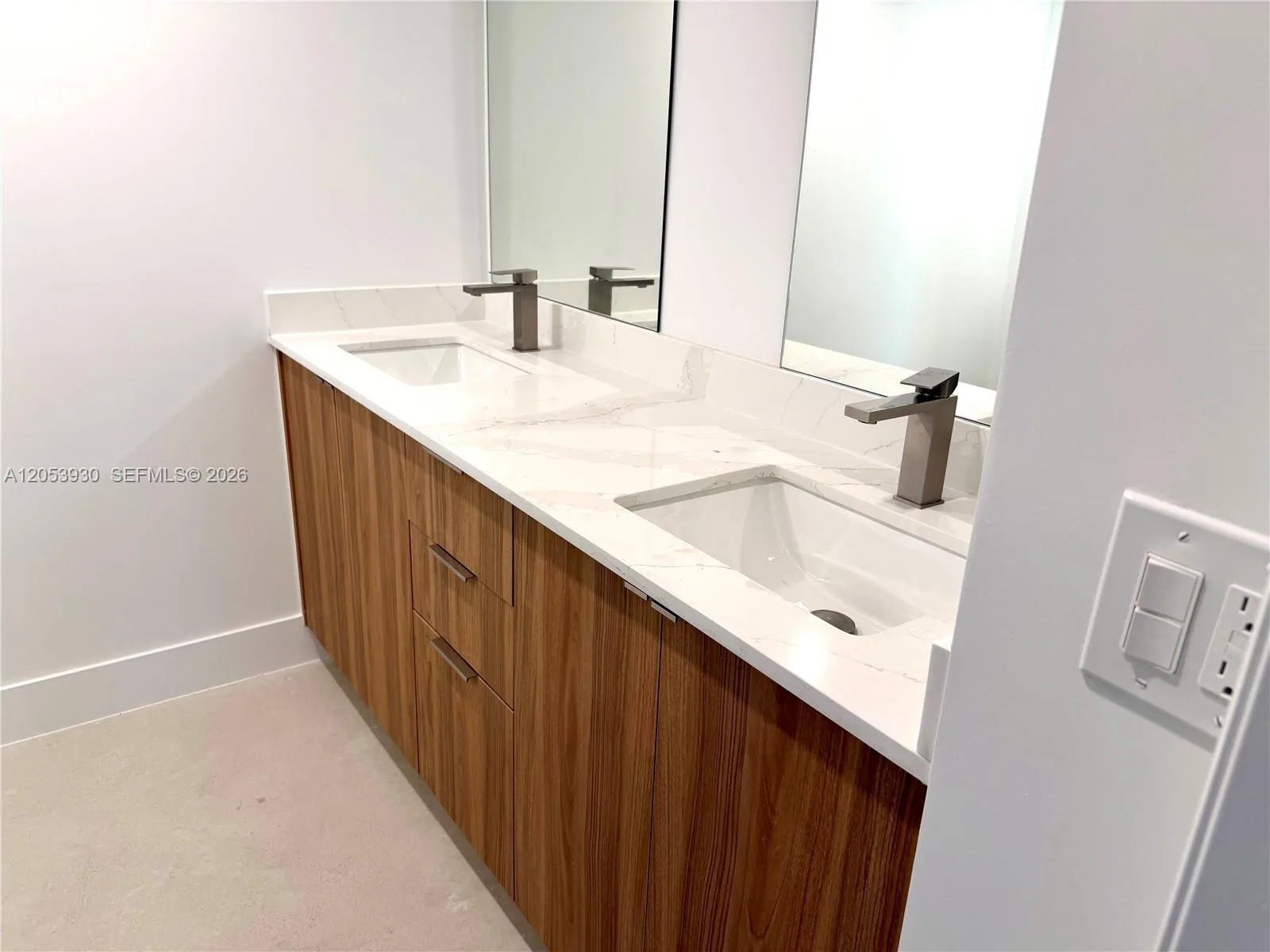 2601 N 40th Ave # A-9, Hollywood, FL 33021 photo 13