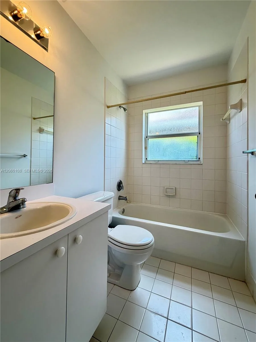 7557 SW 164th Ct, Miami, FL 33193 photo 13