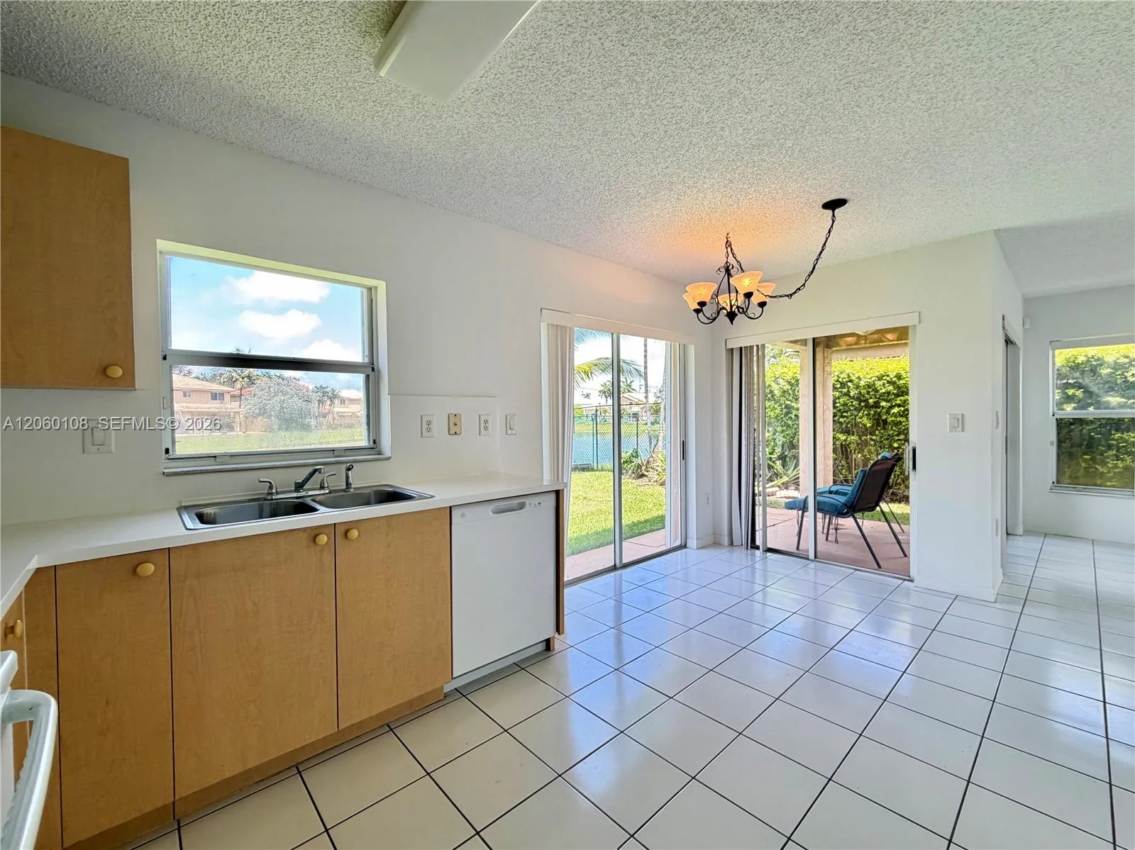 7557 SW 164th Ct, Miami, FL 33193 photo 6