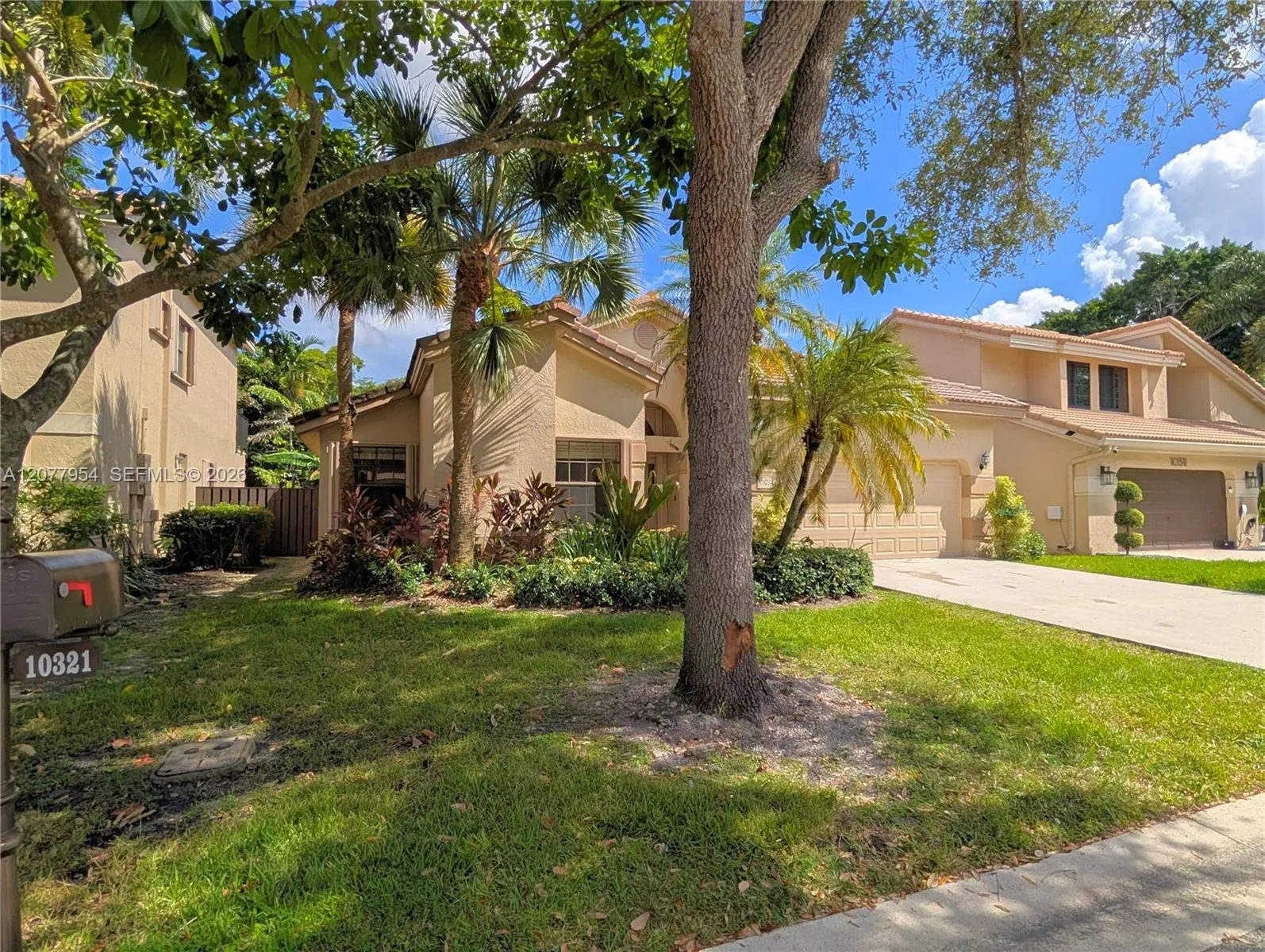 10321 NW 17th Ct, Plantation, FL 33322