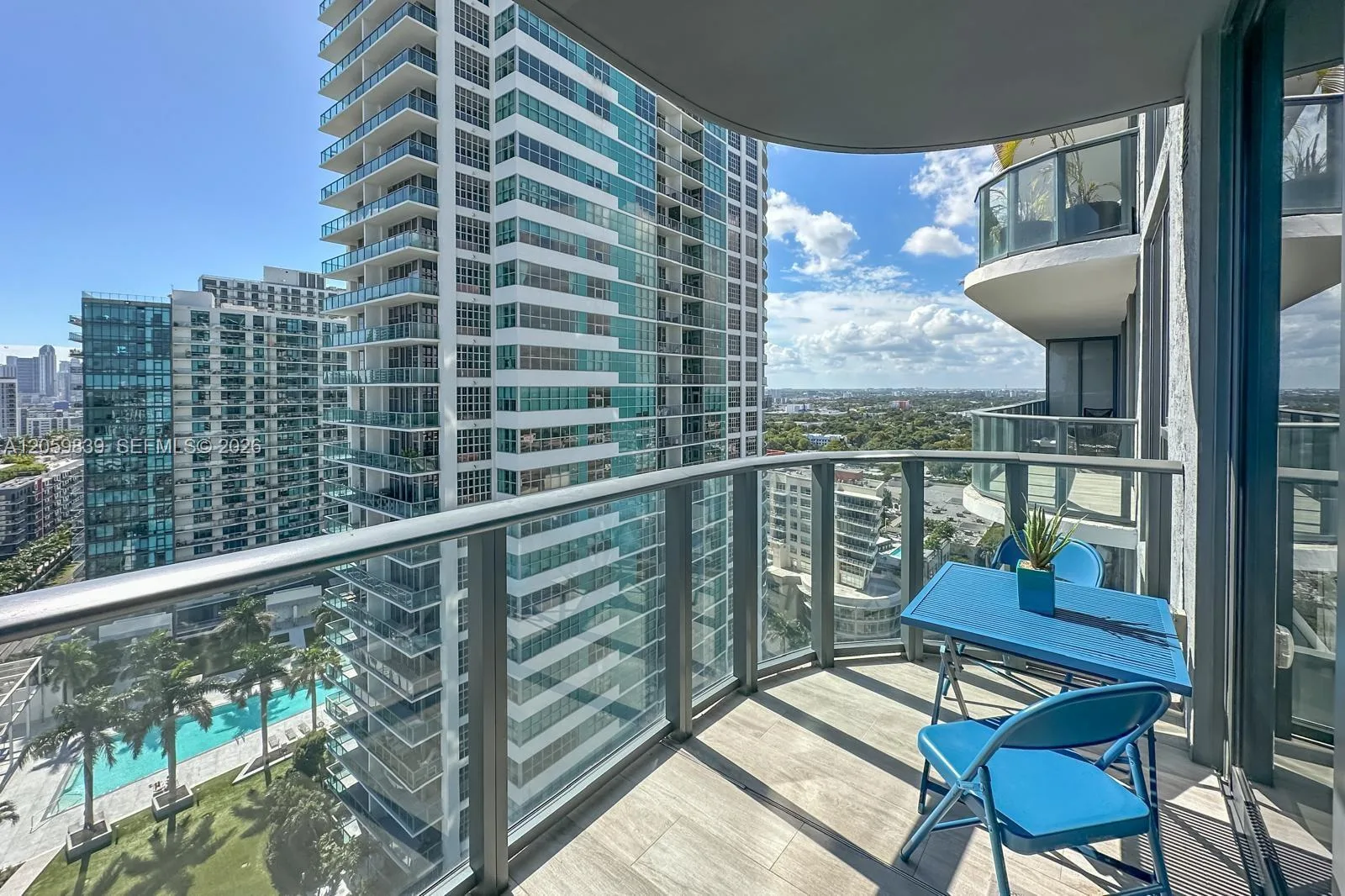 121 NE 34th St # 2003, Miami, FL 33137 photo 2