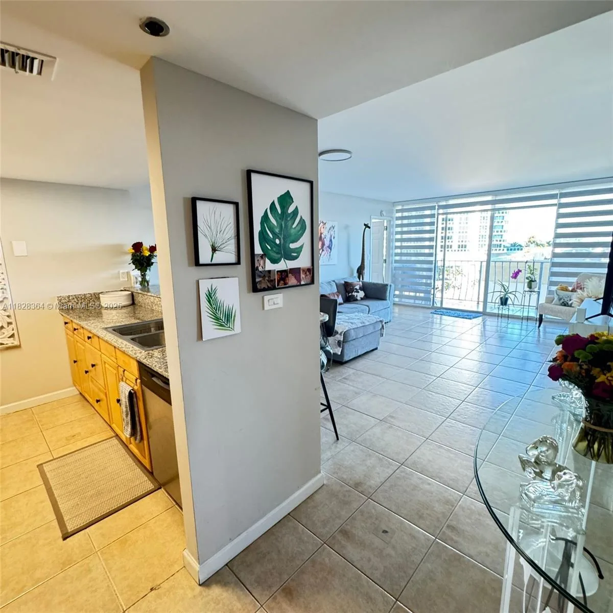 7601 E Treasure Dr # 512, North Bay Village, FL 33141 photo 7