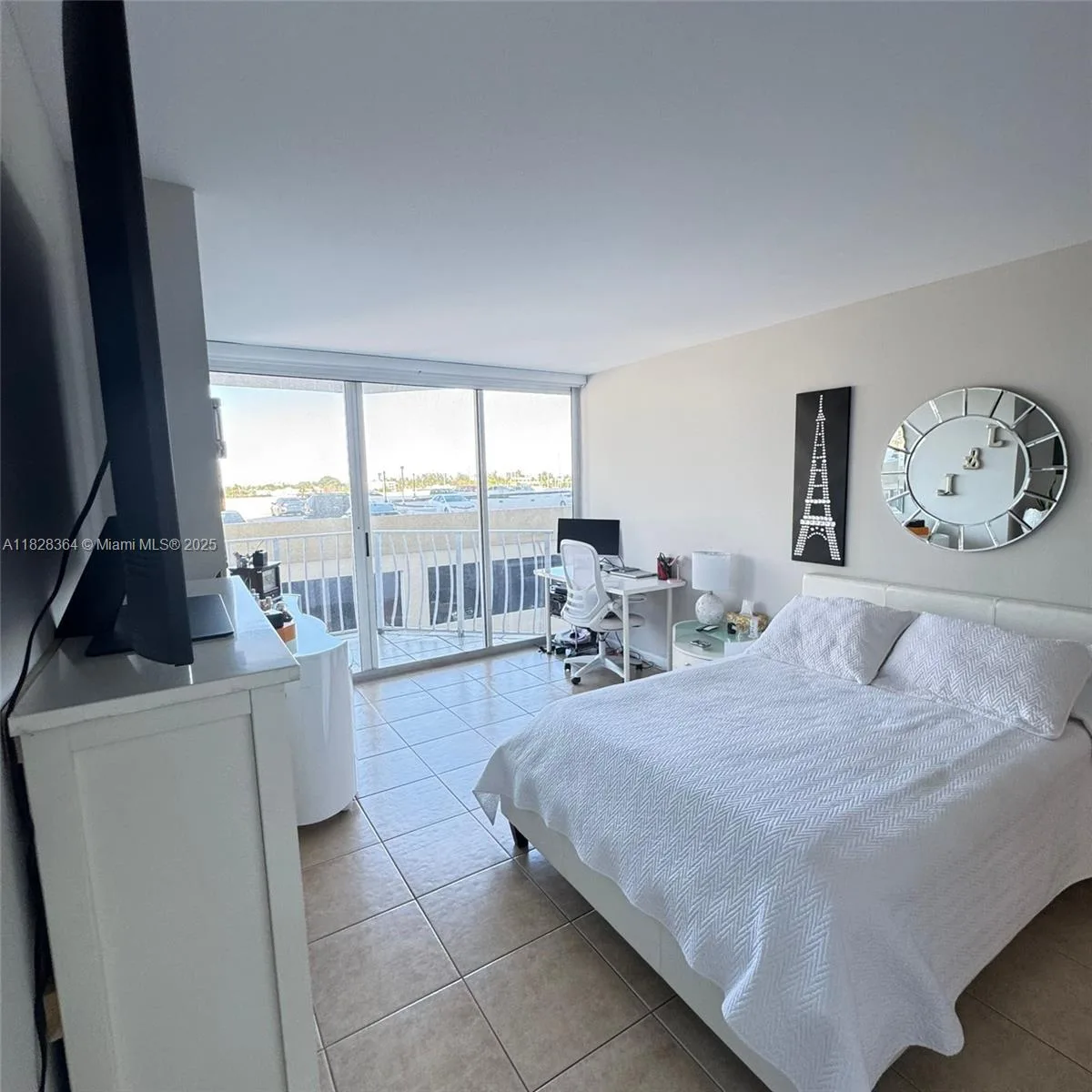 7601 E Treasure Dr # 512, North Bay Village, FL 33141 photo 9
