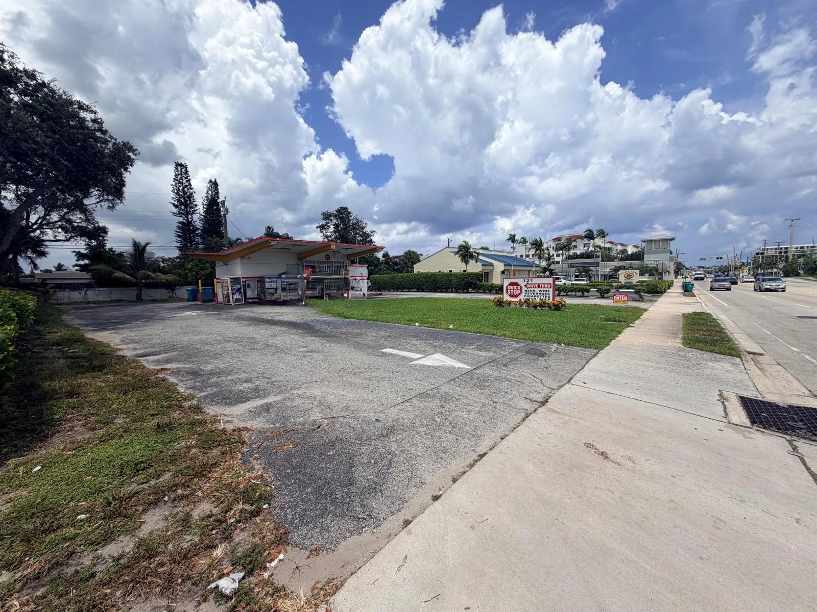 121 E Woolbright Road, Boynton Beach, FL 33435 photo 4