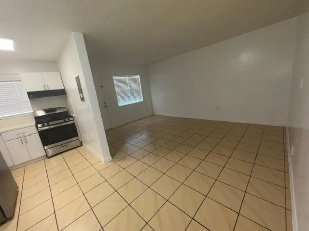 2031 NE 139th Street # 6, North Miami Beach, FL 33181 photo 2