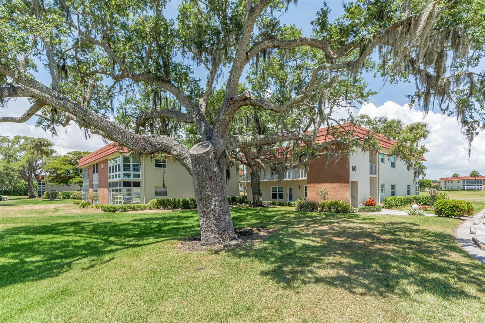 60 Woodland Drive # 204, Vero Beach, FL 32962
