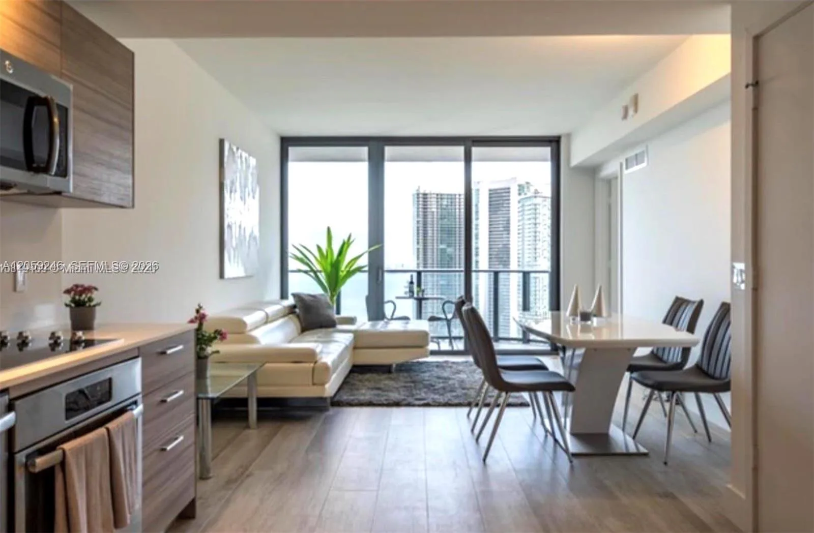 121 NE 34th St # 3105, Miami, FL 33137 photo 8