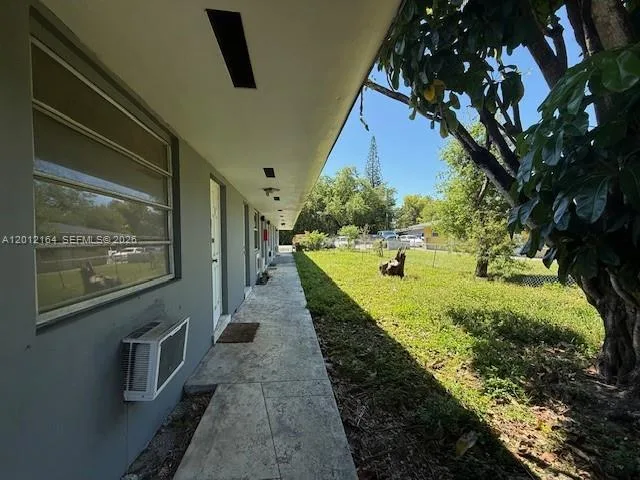 151 NW 164th ST, Miami, FL 33169 photo 3