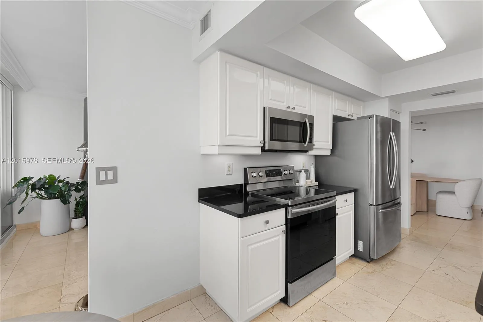 21055 Yacht Club Dr # 1707, Aventura, FL 33180 photo 12