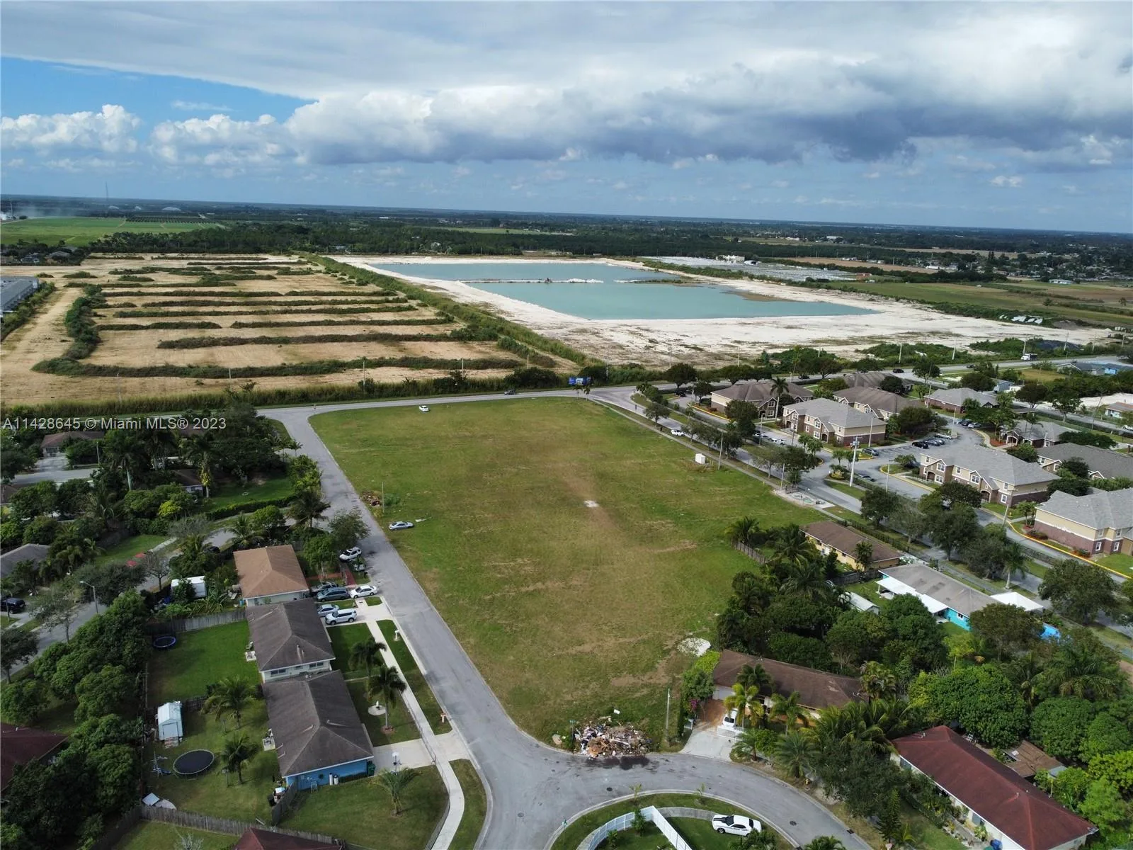DAVIS PKWY, Florida City FL 33034 photo 4