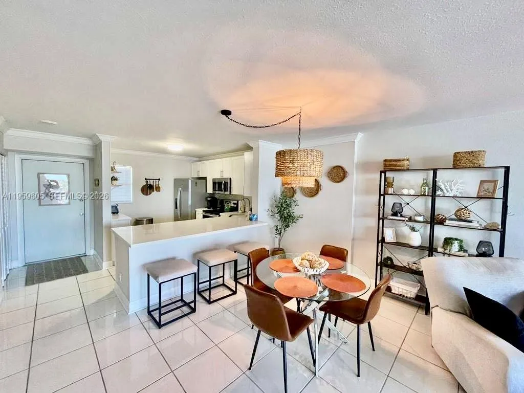 4800 Bayview Dr # 505, Fort Lauderdale, FL 33308 photo 9