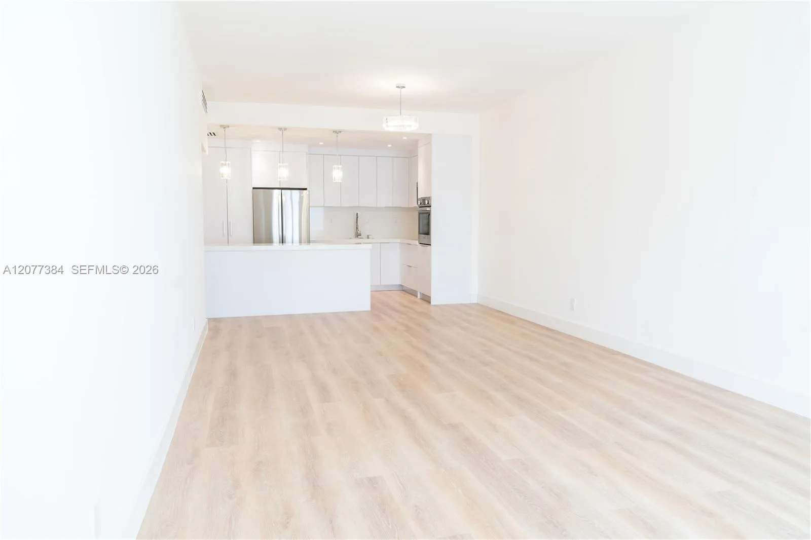 19390 Collins Ave # PH-24, Sunny Isles Beach, FL 33160