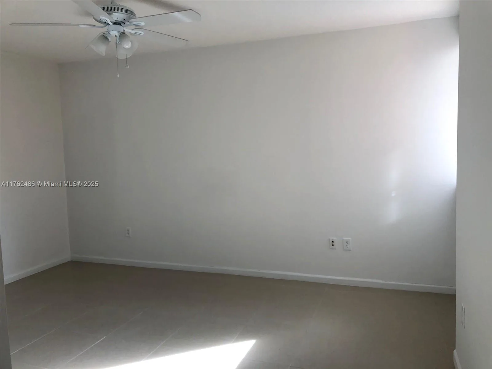 2775 NE 187th St # 527, Aventura, FL 33180 photo 9