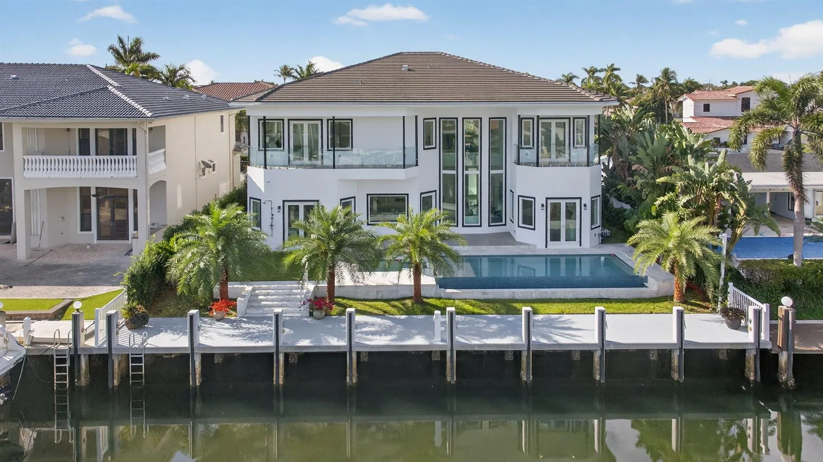 2641 NE 48th Street, Lighthouse Point, FL 33064