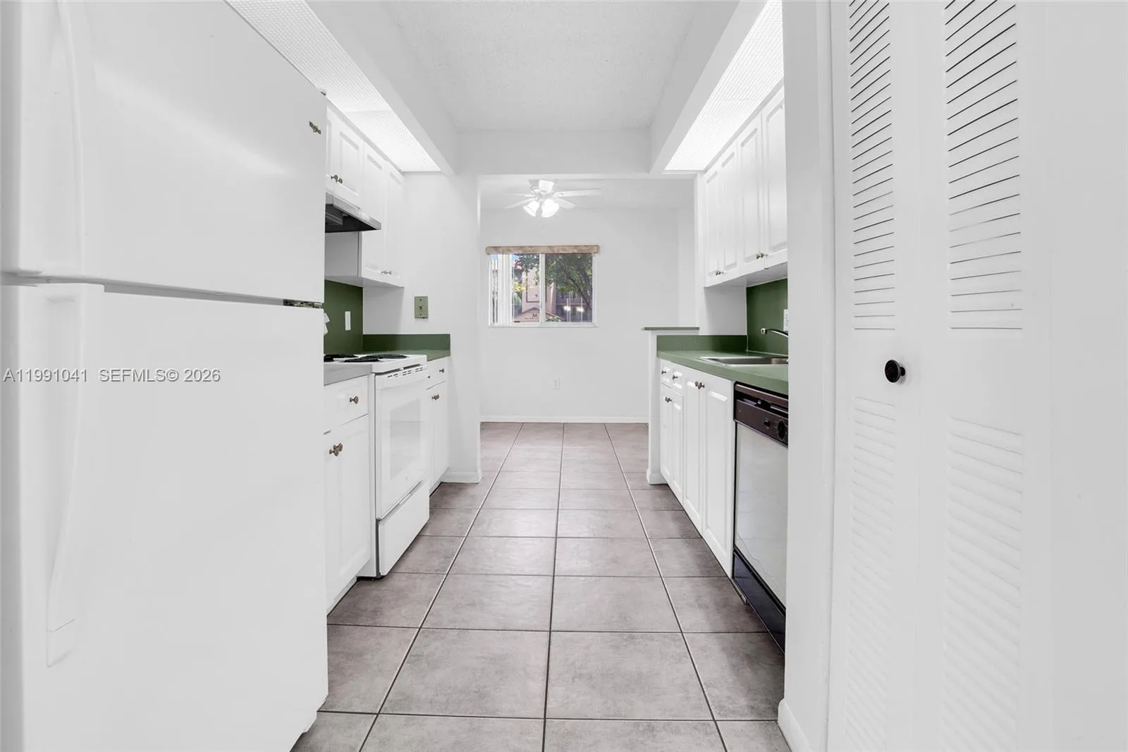 900 SW 142nd Ave # 115L, Pembroke Pines, FL 33027 photo 9