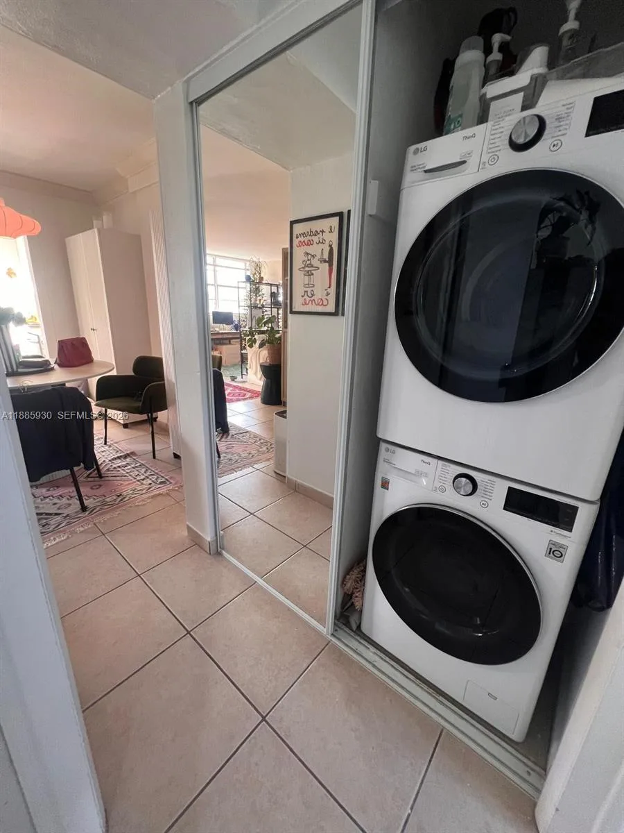 360 Meridian Ave # 4C, Miami Beach, FL 33139 photo 8