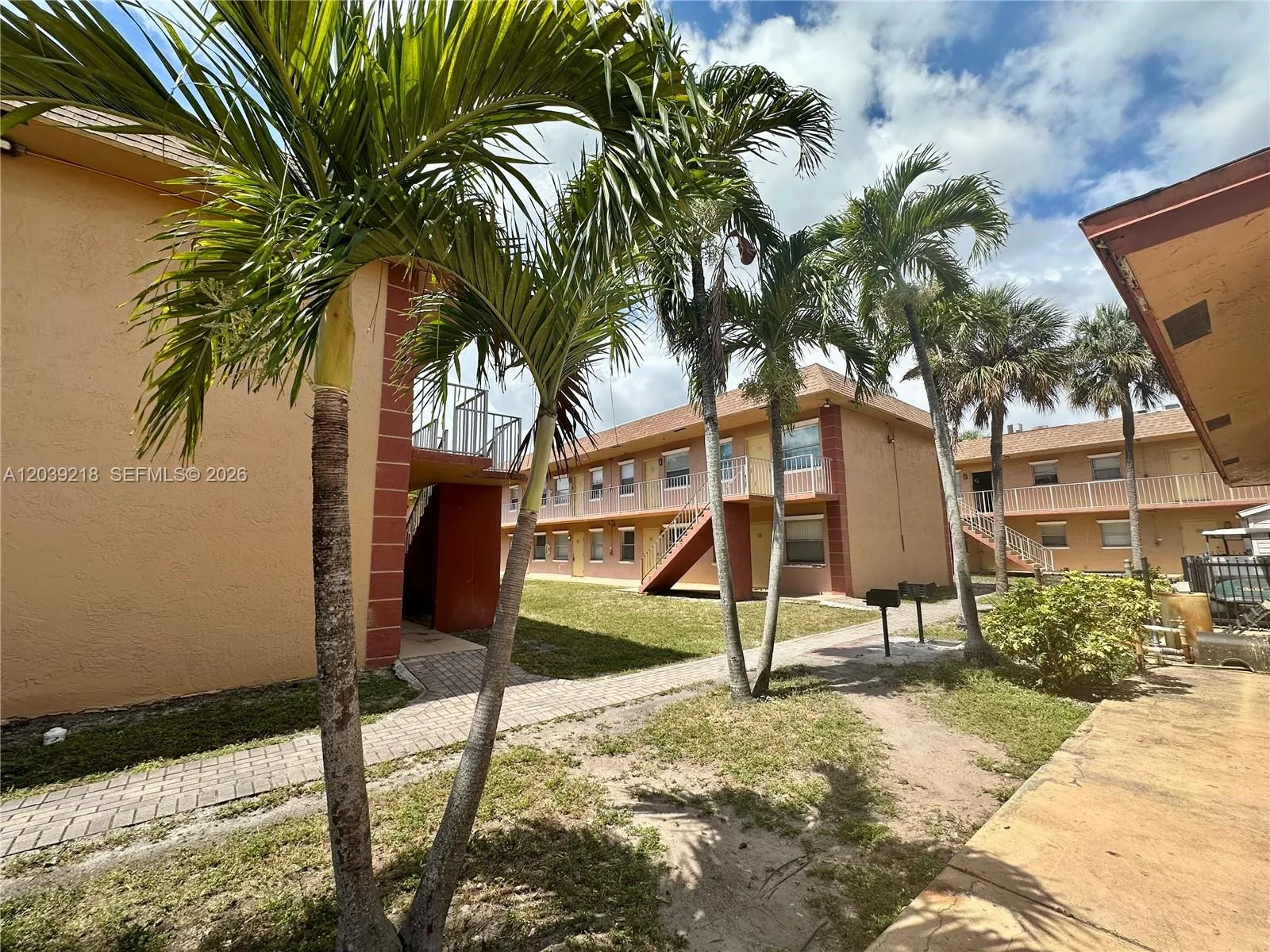 101 NE 41st St # G117, Oakland Park, FL 33334 photo 9