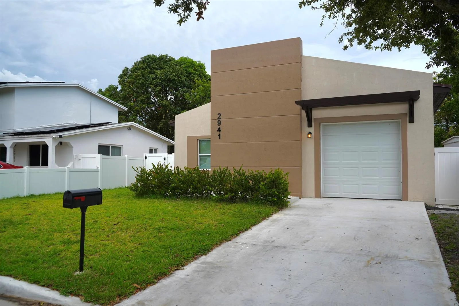 2941 NW 7th Court, Fort Lauderdale, FL 33311 photo 3