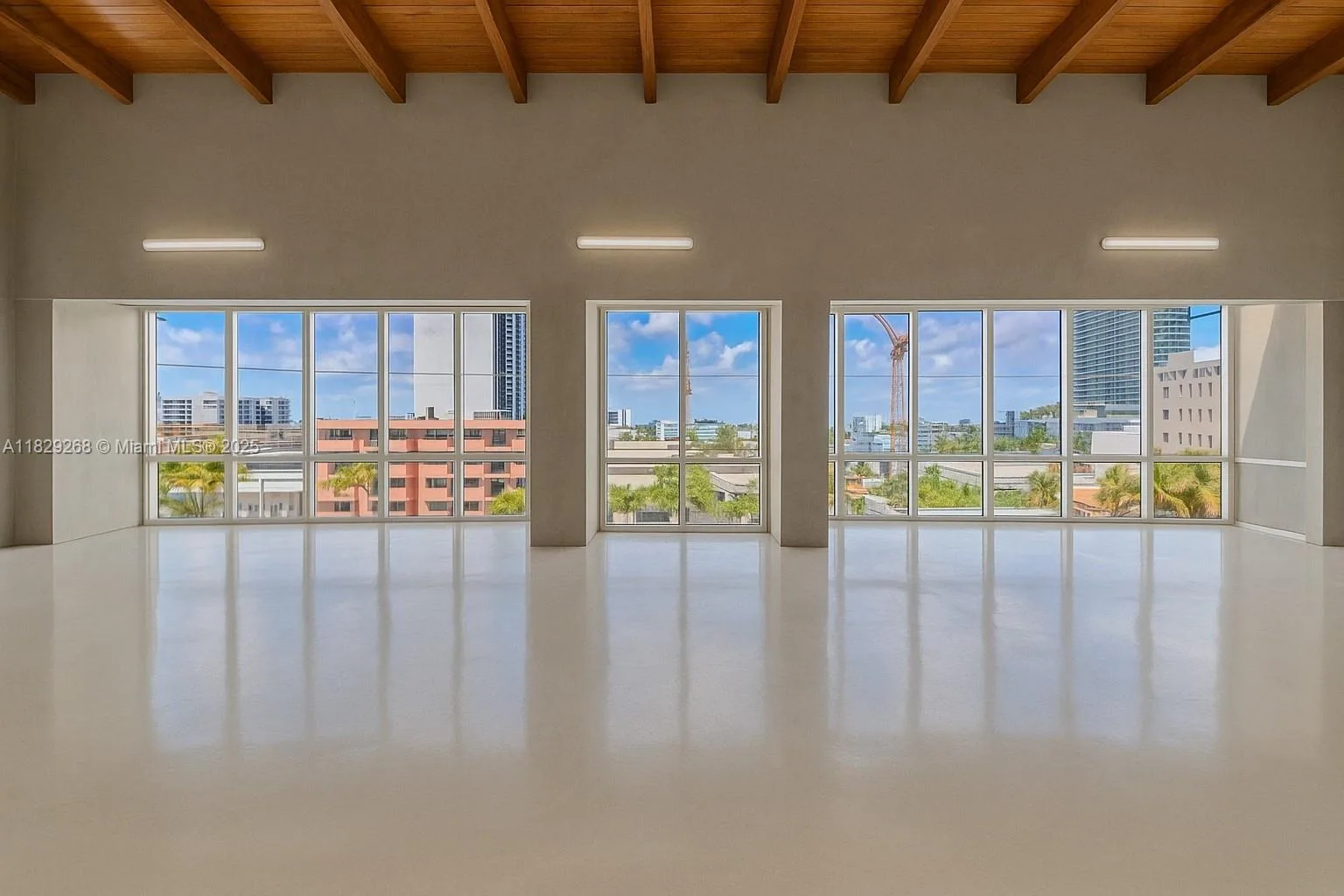6930 Collins Ave # Penthouse, Miami Beach, FL 33141 photo 5