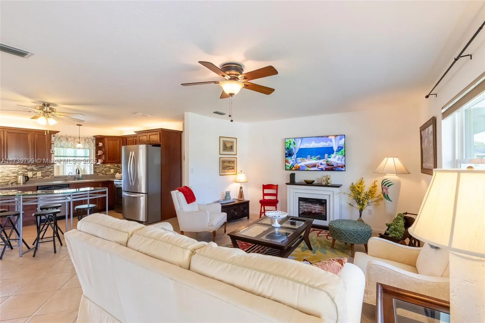 47 Lake Side Trail, Lake Placid, FL 33852