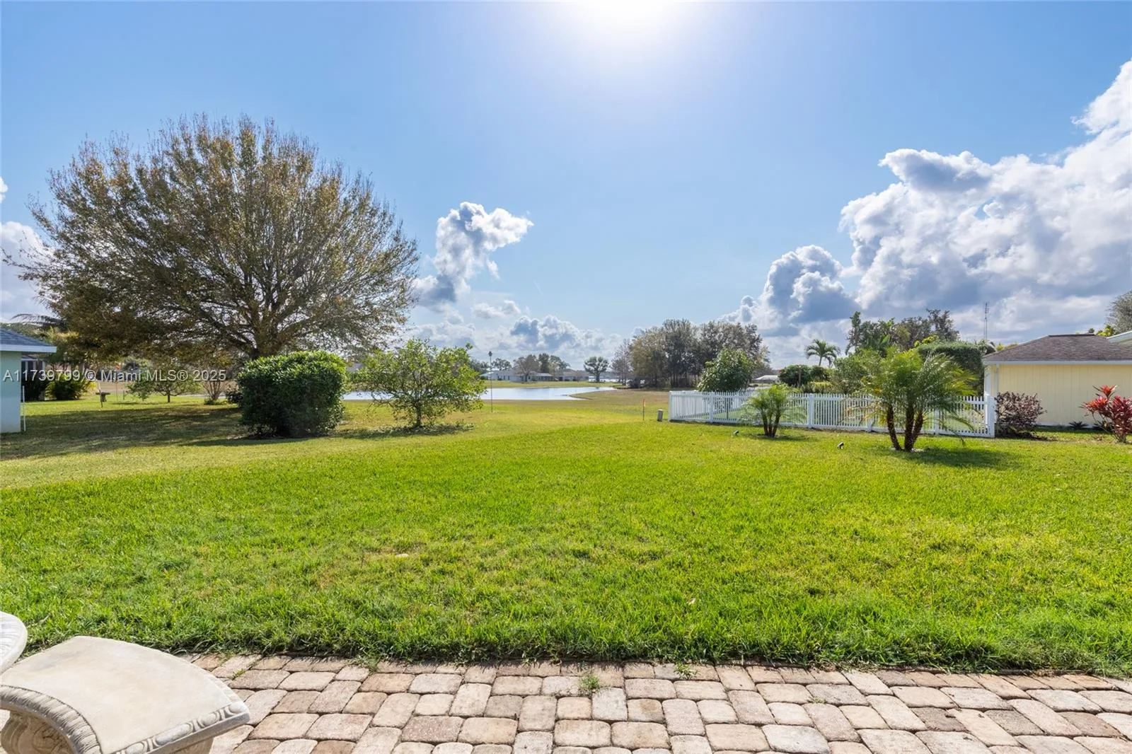 47 Lake Side Trail, Lake Placid, FL 33852 photo 4