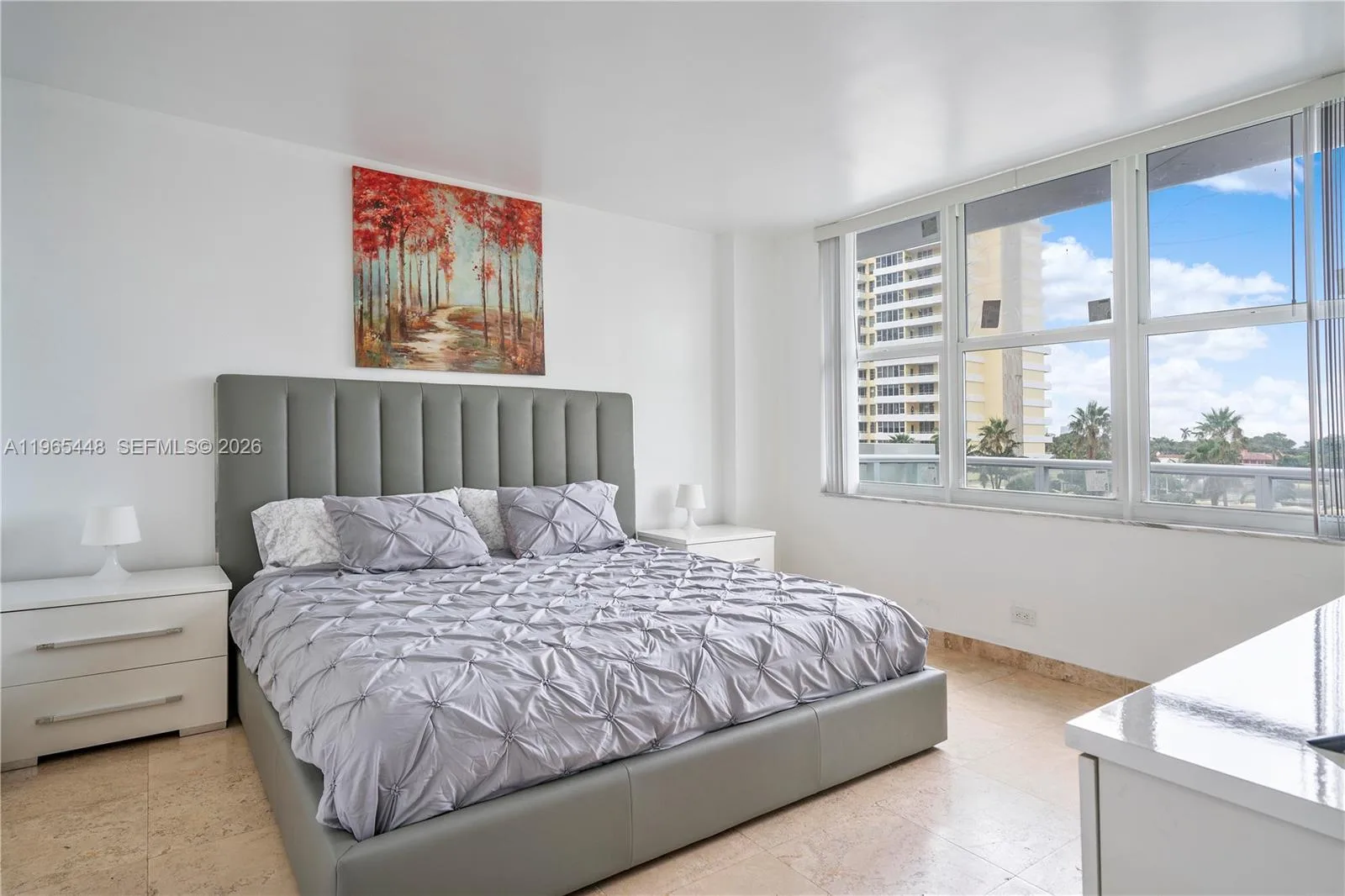 5601 Collins Ave # 423, Miami Beach, FL 33140 photo 2