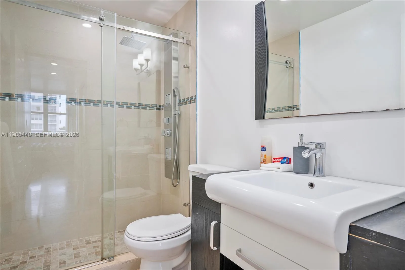5601 Collins Ave # 423, Miami Beach, FL 33140 photo 5