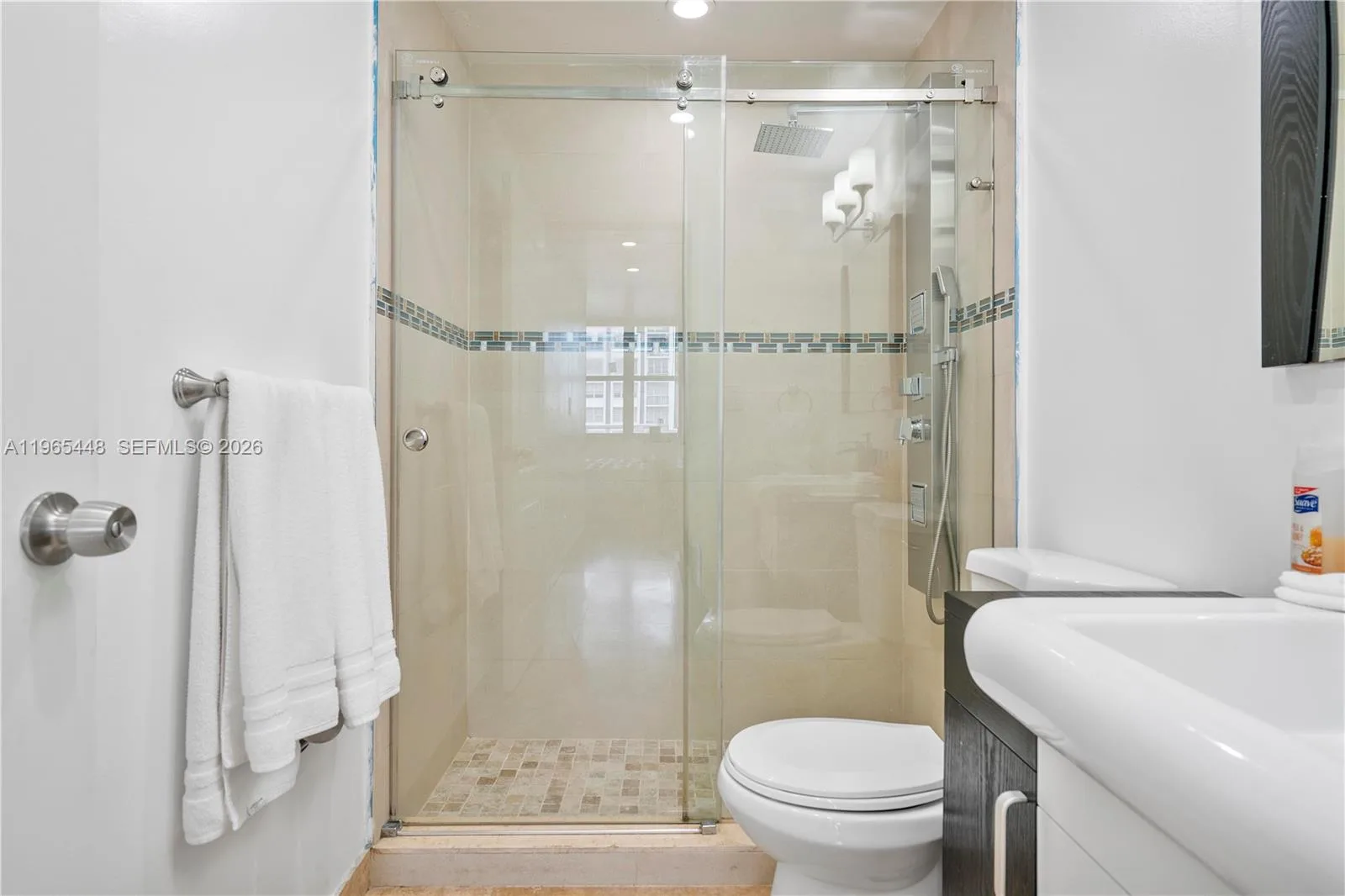 5601 Collins Ave # 423, Miami Beach, FL 33140 photo 6
