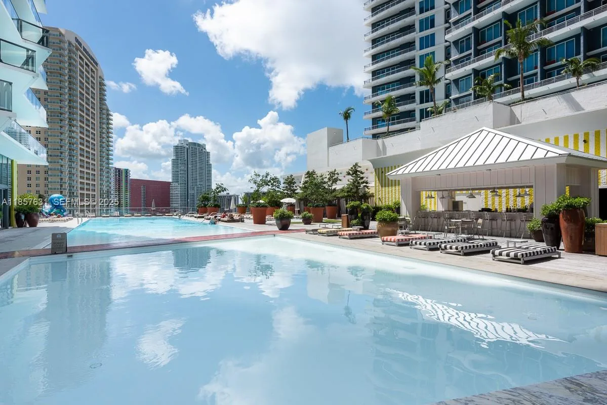 1300 S Miami Ave # PH4909, Miami, FL 33130 photo 8