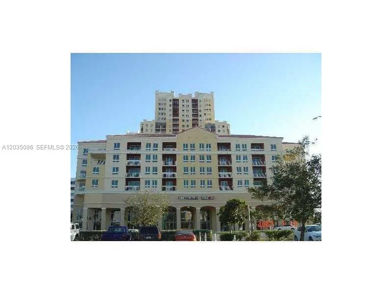 7350 SW 89th St # 505S, Miami, FL 33156