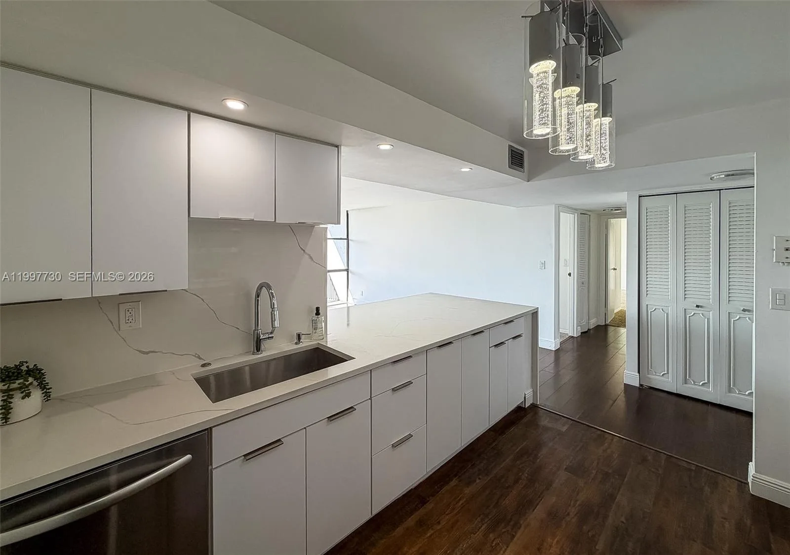 1000 Parkview Dr # 531, Hallandale Beach, FL 33009 photo 8