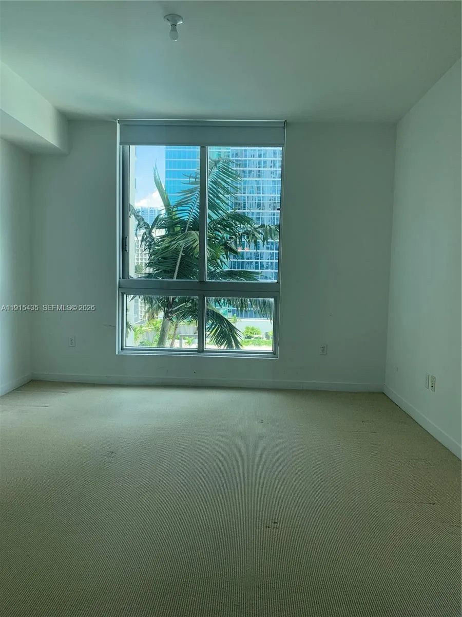 300 S Biscayne Blvd # T-1509, Miami, FL 33131 photo 9